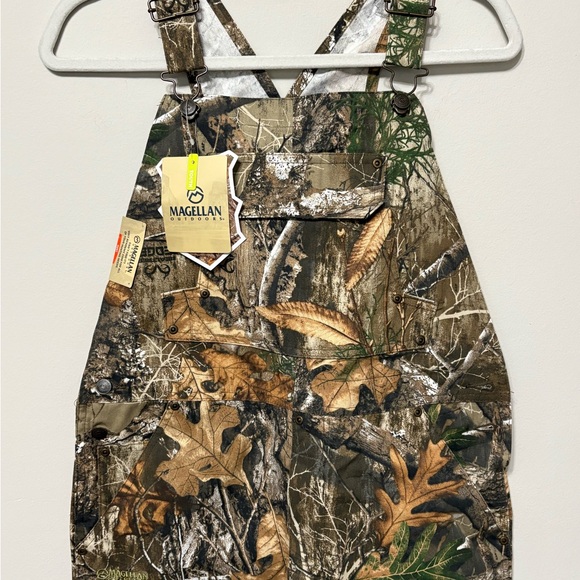 Magellan Outdoors Camo/Real
Tree Youth/Womens Overalls - Picture 3 of 7